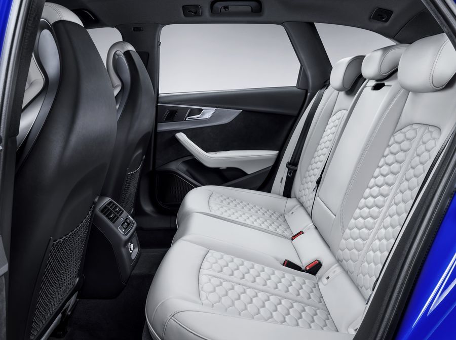 Audi RS4 Avant 2018 chính thức ra mắt, mạnh mẽ tới 444 mã lực