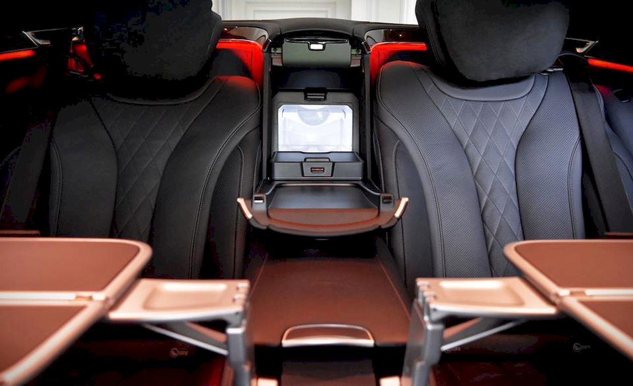 Mercedes-Maybach S500 phối màu đỏ đen duy nhất tại Việt Nam đang tìm chủ nhân