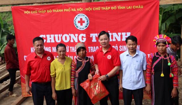 Mang niềm vui đến cho người dân nghèo huyện Mường Tè