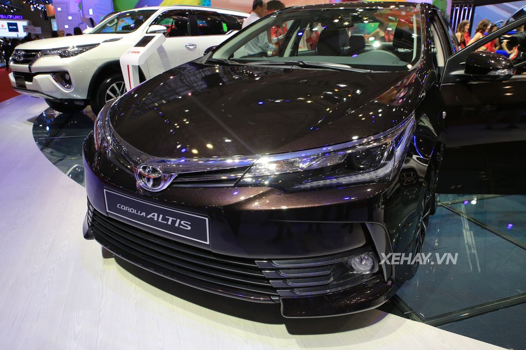 Toyota Corolla Altis 2017 tại Việt Nam lộ giá bán từ 702 triệu đồng