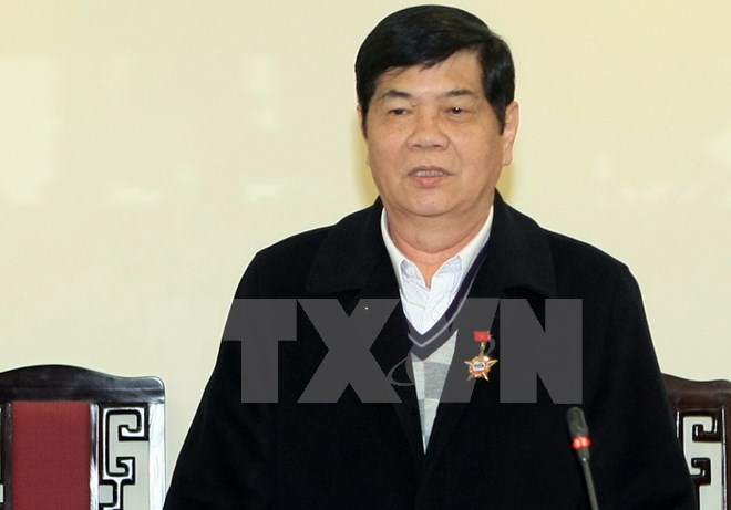 Cách chức tất cả các chức vụ trong Đảng với ông Nguyễn Phong Quang