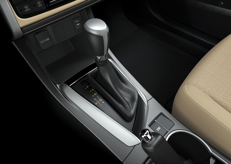 Corolla Altis mới: An toàn tối ưu, vận hành êm ái