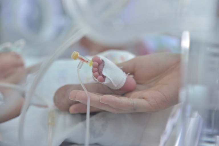 Pampers chăm sóc da cho trẻ sơ sinh tại các bệnh viện sản, nhi hàng đầu cả nước