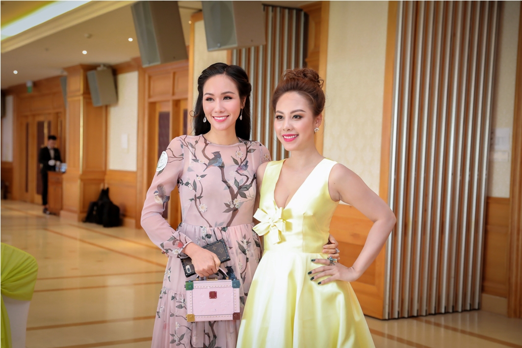 Hoa hậu Kim Nguyễn tiếp tục làm giám khảo