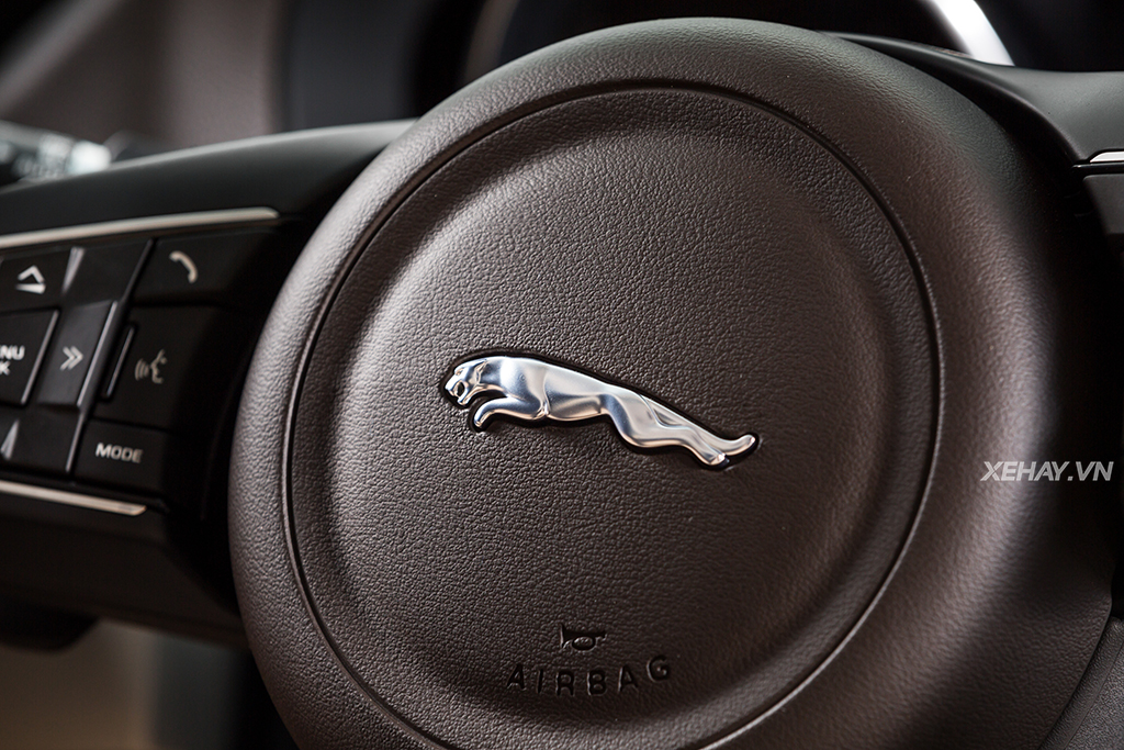 [ĐÁNH GIÁ XE] Jaguar XF Prestige 2017 - Cá tính riêng, sức hút riêng