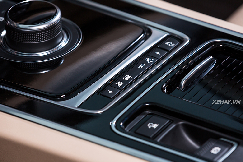 [ĐÁNH GIÁ XE] Jaguar XF Prestige 2017 - Cá tính riêng, sức hút riêng