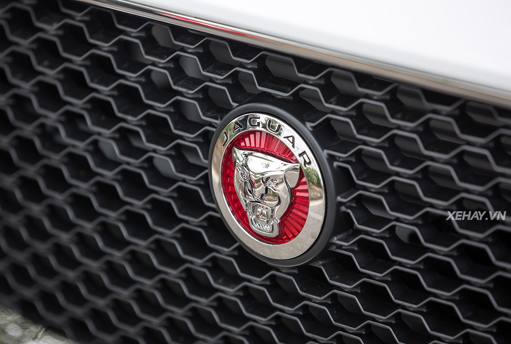 [ĐÁNH GIÁ XE] Jaguar XF Prestige 2017 - Cá tính riêng, sức hút riêng