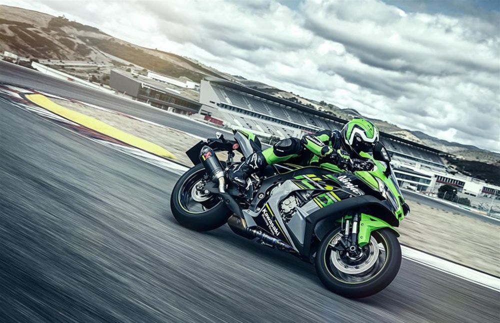 Kawasaki Ninja ZX-10R 2018 KRT Lime Green sẽ về Việt Nam vào cuối năm