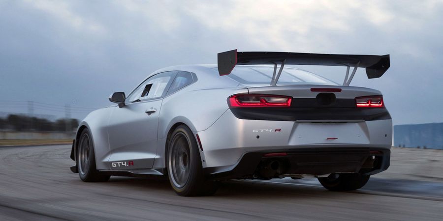 Chevrolet Camaro GT4.R có giá bán từ 5,9 tỷ VNĐ