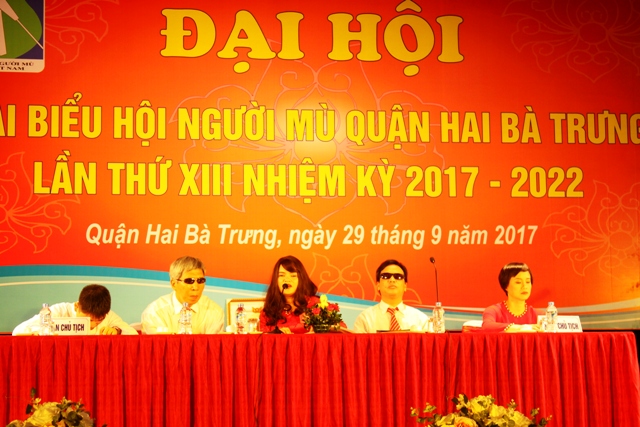 Hội người mù quận Hai Bà Trưng vững mạnh, hòa nhập cộng đồng