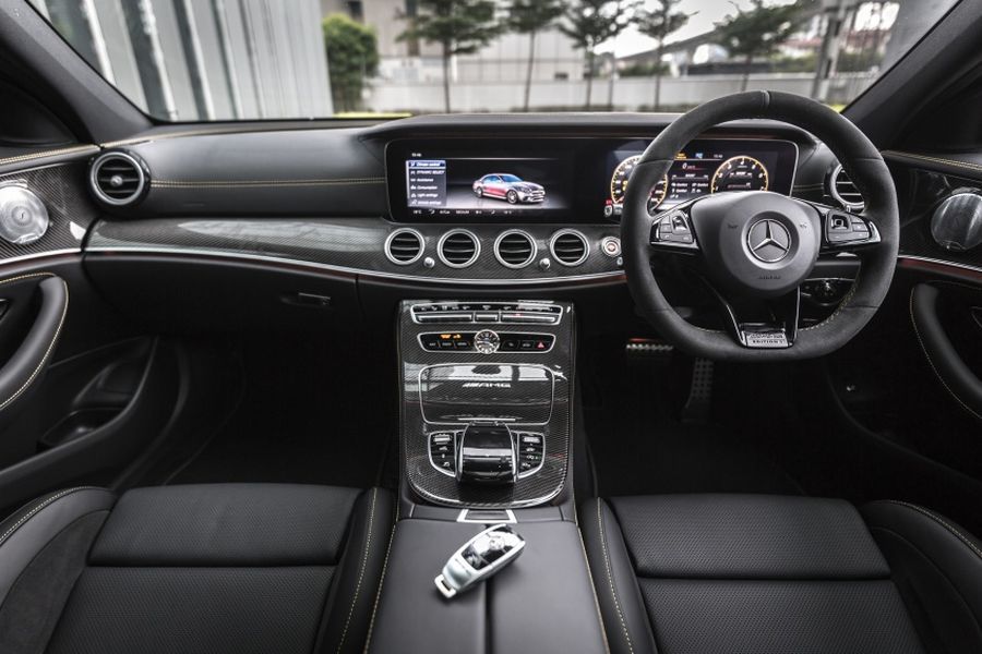 Mercedes-AMG E63 S 4Matic + mới ra mắt Malaysia với giá từ 5,4 tỷ VNĐ