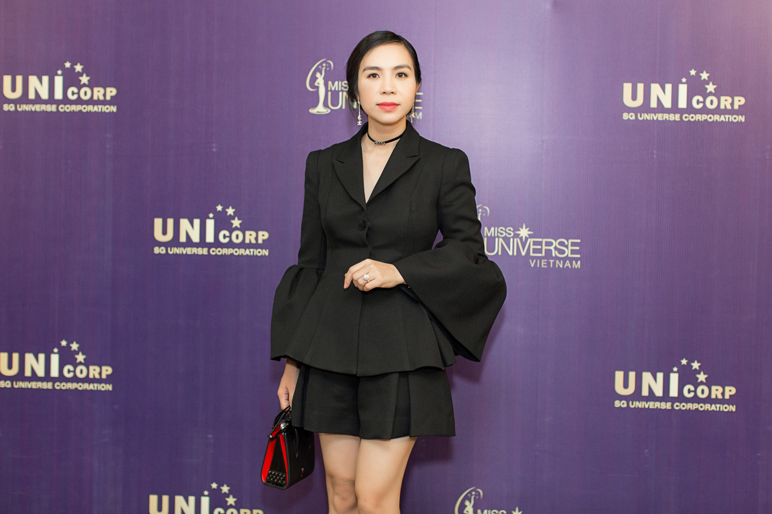 Doanh nhân Lưu Nga là cố vấn thời trang Hoa hậu Hoàn Vũ Việt Nam 2017