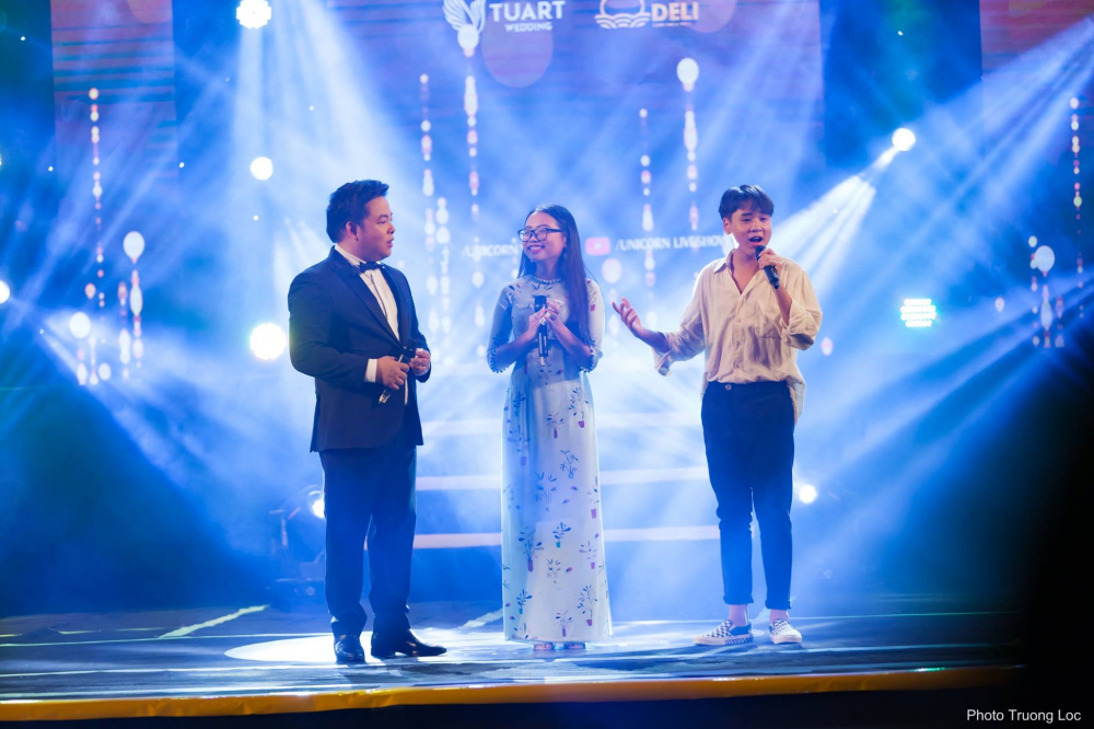 Quang Nhật The Voice Kids - bạn thân xứ Huế của Phương Mỹ Chi bất ngờ góp mặt hát về quê hương cùng cha con Quang Lê