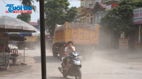 Những chiếc xe chở đất là nỗi khiếp sợ của người dân sinh sống gần Tỉnh lộ 295 và Quốc lộ 37 (qua huyện Hiệp Hòa, tỉnh Bắc Giang)