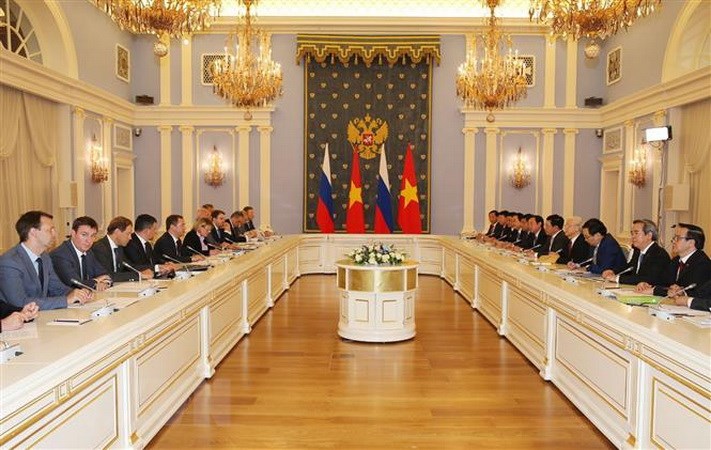 Tổng Bí thư Nguyễn Phú Trọng hội kiến với Thủ tướng Liên bang Nga Dmitry Medvedev (Ảnh: TTXVN)