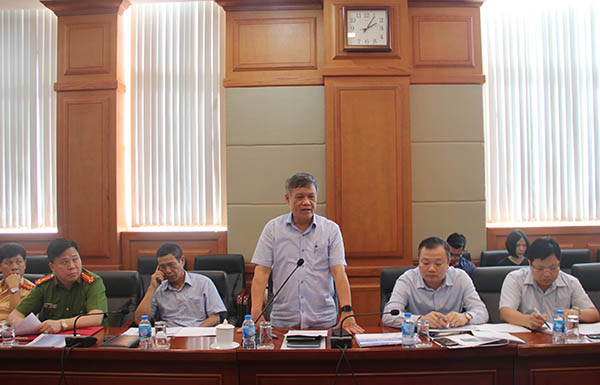 Phó Chủ tịch UBND TP Nguyễn Xuân Bình phát biểu tại buổi làm việc