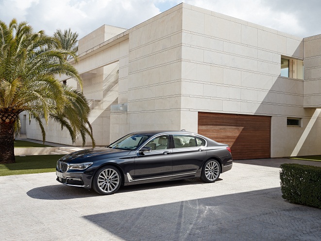 Bản sao của P90178482_highRes_the-new-bmw-7-series.2