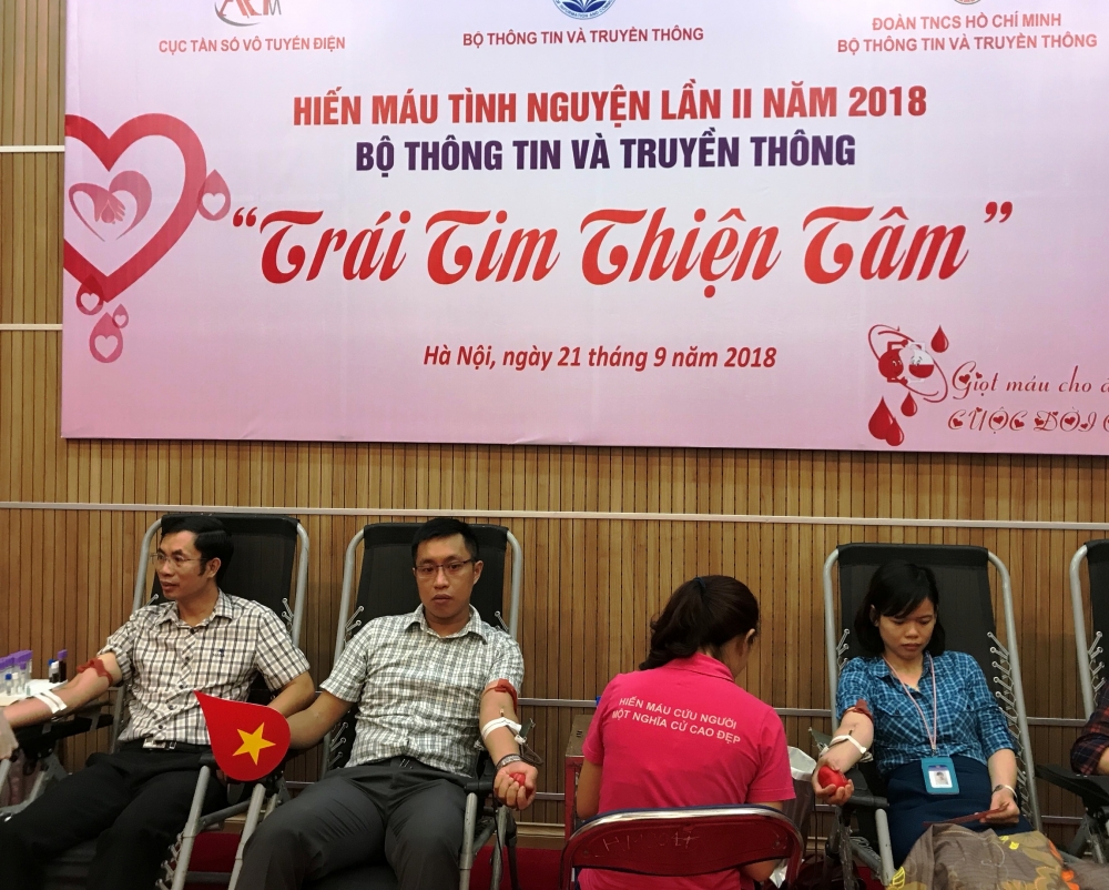 Cán bộ, đoàn viên, thanh niên Bộ Thông tin và Truyền thông tham gia hiến máu