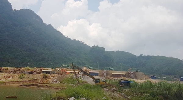 Phó Thủ tướng Thường trực yêu cầu UBND tỉnh Thái Nguyên làm rõ vụ phá rừng đặc dụng để tìm vàng tại xã Thần Sa, huyện Võ Nhai.