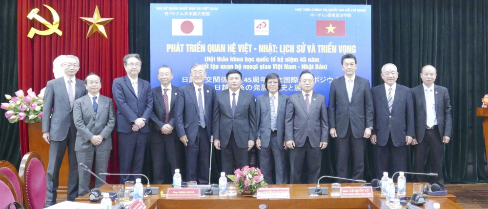 Các đại biểu tham gia Hội thảo quốc tế “Phát triển quan hệ Việt – Nhật: Lịch sử và Triển vọng”
