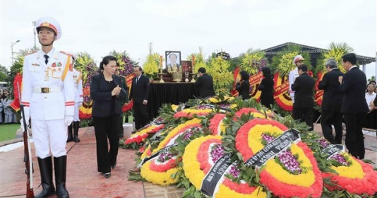 Chủ tịch nước Trần Đại Quang trở về quê nhà Ninh Bình