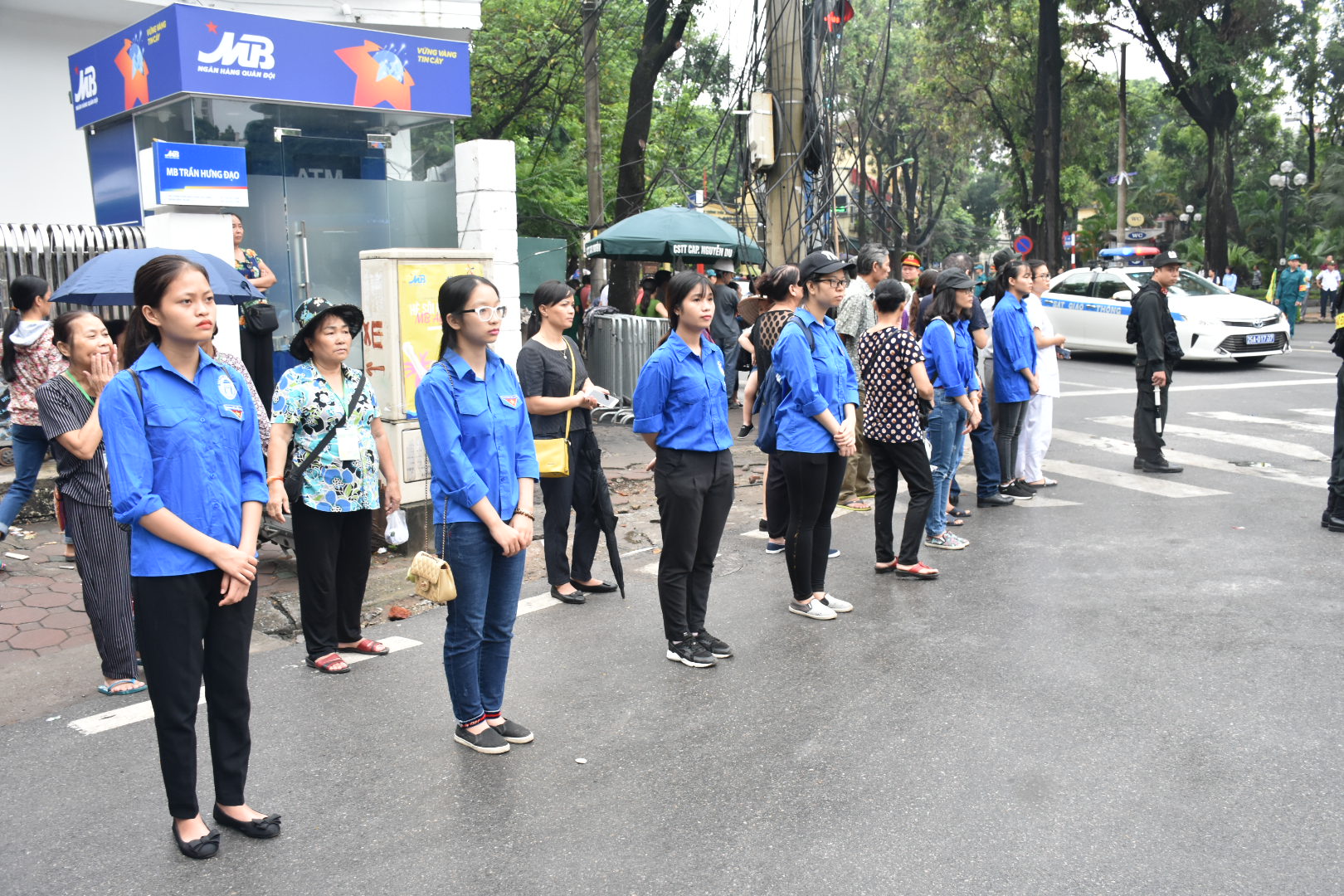 Thanh niên Thủ đô phục vụ tang lễ Chủ tịch nước Trần Đại Quang
