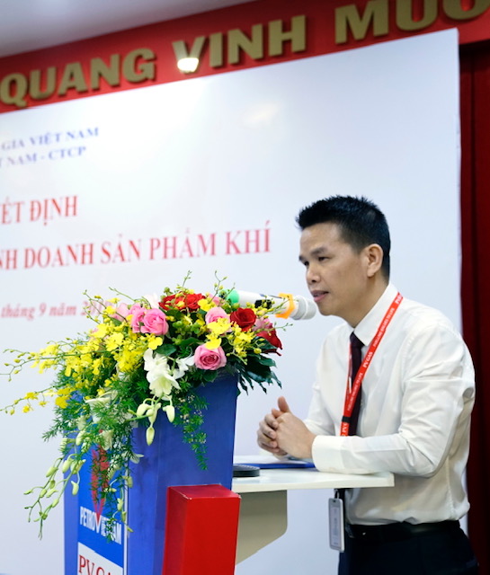 Giám đốc KDK Phạm Văn Phong phát biểu nhận nhiệm vụ