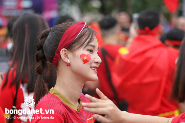 Thái Lan 0-0 Việt Nam: Văn Lâm giúp Việt Nam giành 1 điểm