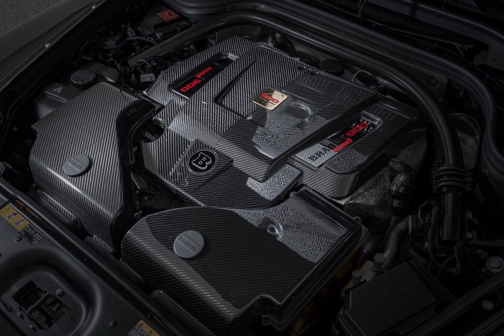 Brabus G V12 900, 
