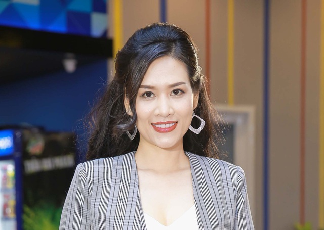 Em làm gì đã có người yêu, em còn đang lo ế đây này…