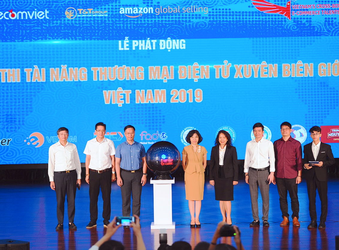 Cục thương mại điện tử và kinh tế số cùng T&T Group giúp sinh viên khởi nghiệp trên Amazon