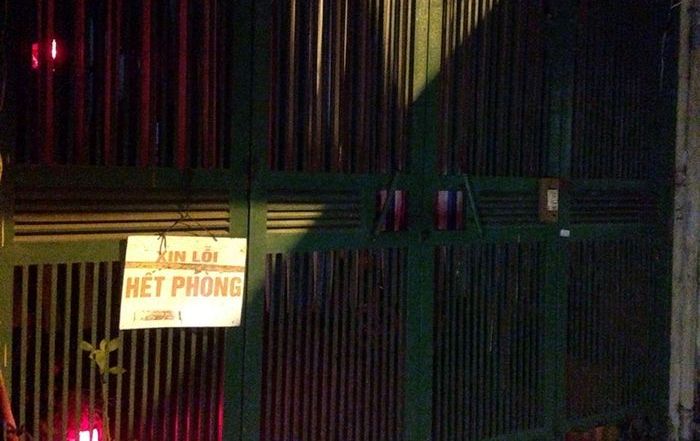 Nhiều nhà nghỉ treo biển hết phòng từ sớm