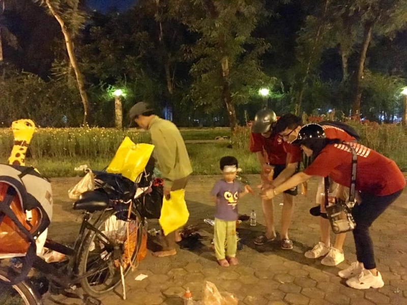 Trung thu yêu thương đến với người vô gia cư