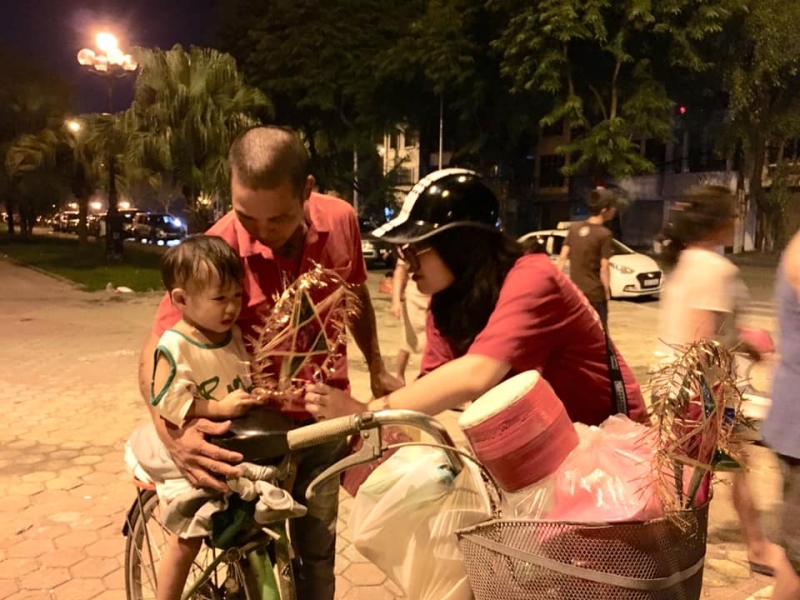 Trung thu yêu thương đến với người vô gia cư