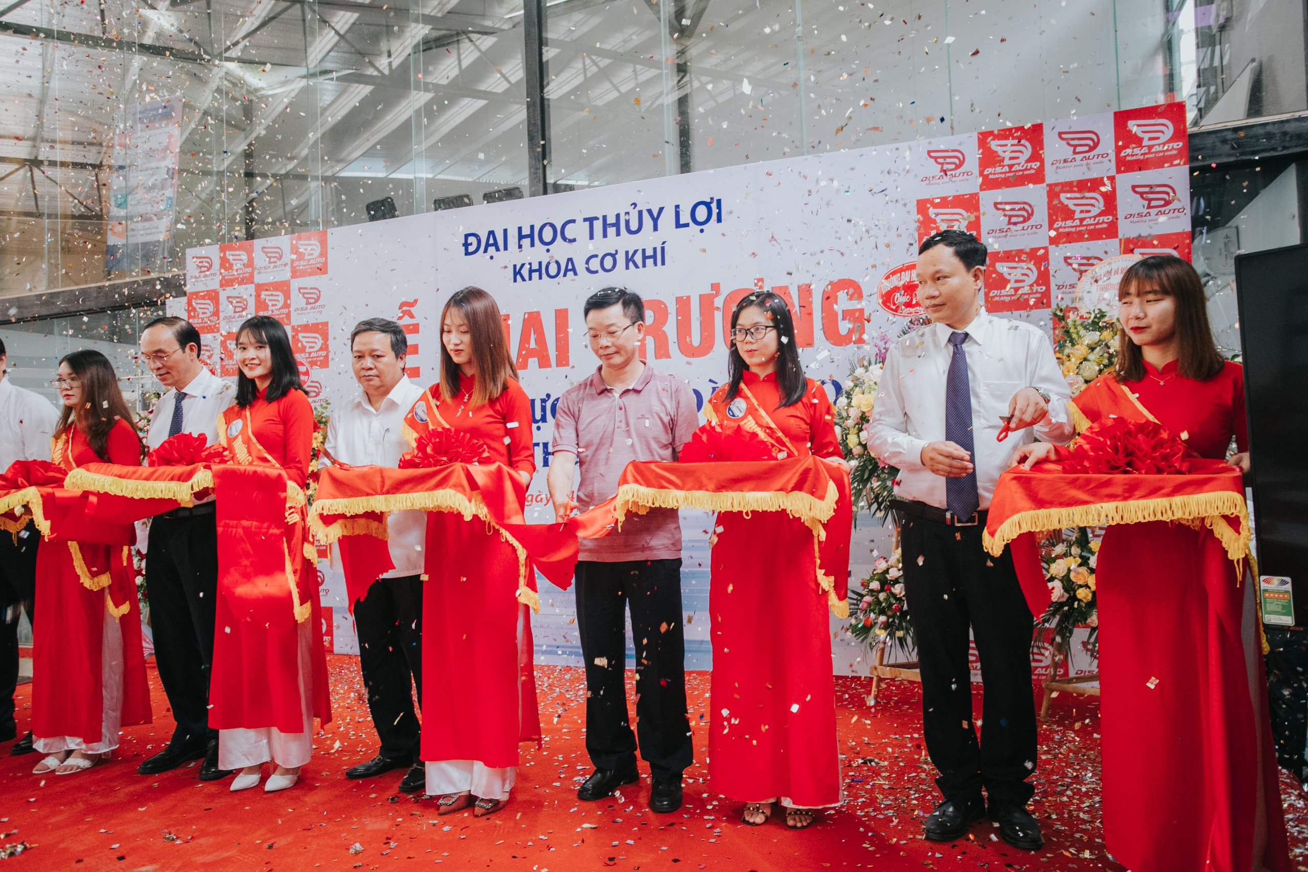 Xưởng thực hành đào tạo kỹ thuật ô tô của