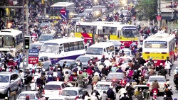 Hà Nội: Nan giải bài toán giao thông công cộng