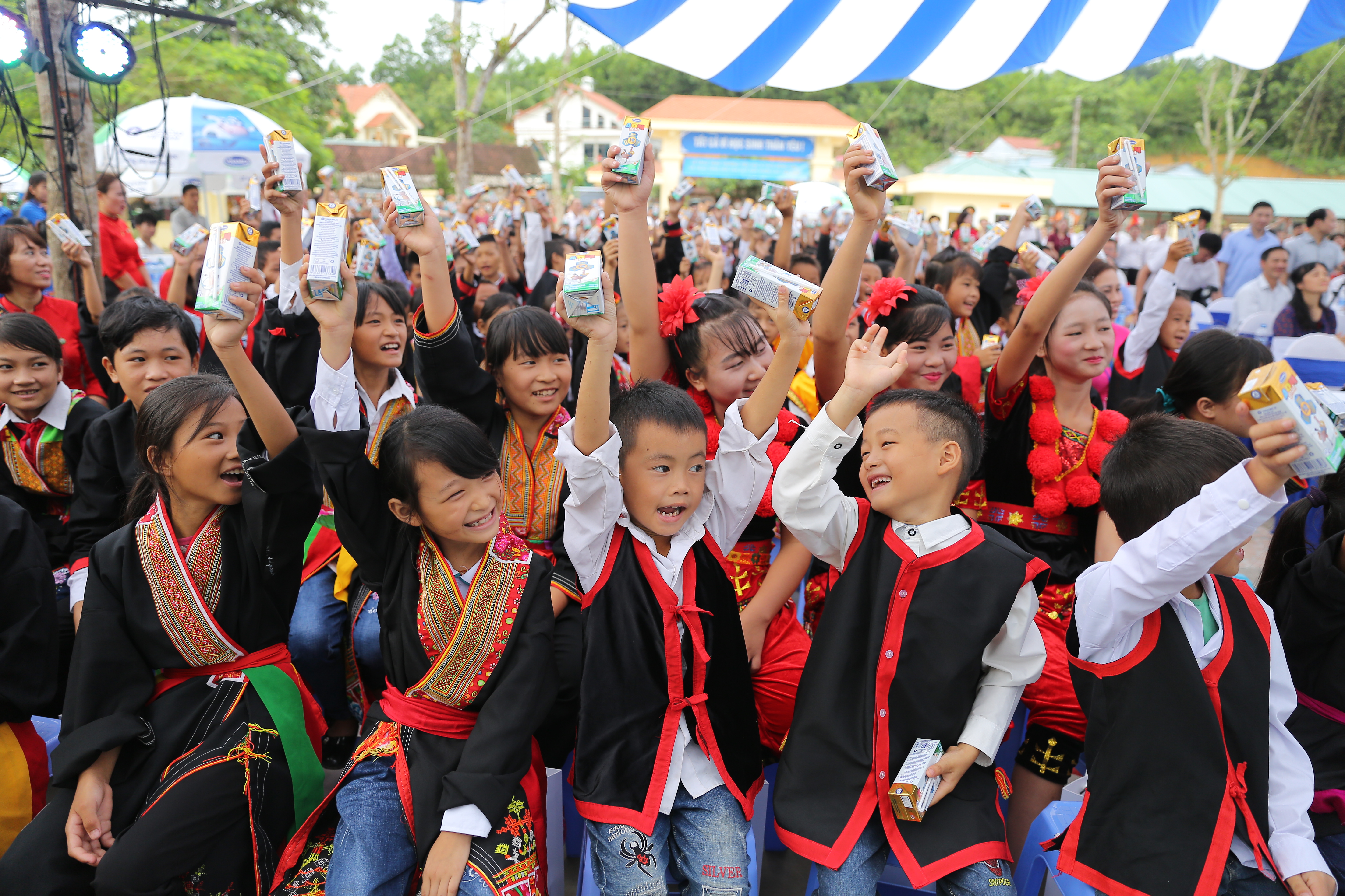 “Để mọi trẻ em đều được uống sữa mỗi ngày”