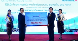 VietinBank cam kết đầu tư lâu dài tại Lào