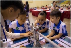 Trên 500 học sinh tham gia ngày hội Robothon và WeCode quốc gia 2019