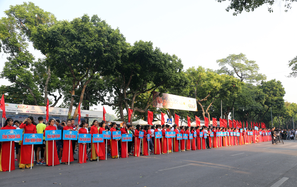 Chung kết Giải chạy Báo Hànộimới mở rộng lần thứ 46 - Vì hòa bình năm 2019:  Quyết liệt tranh tài