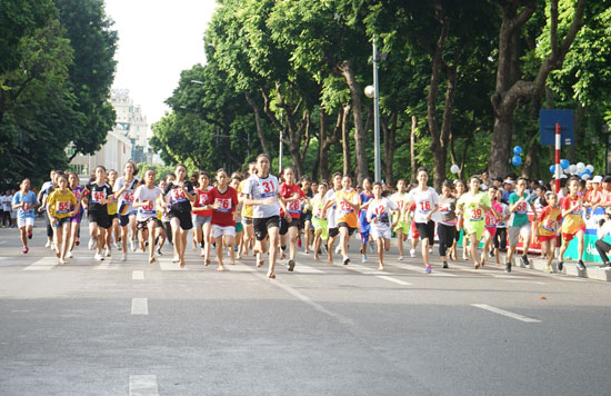 Chung kết Giải chạy Báo Hànộimới mở rộng lần thứ 44 - Vì hoà bình năm 2017