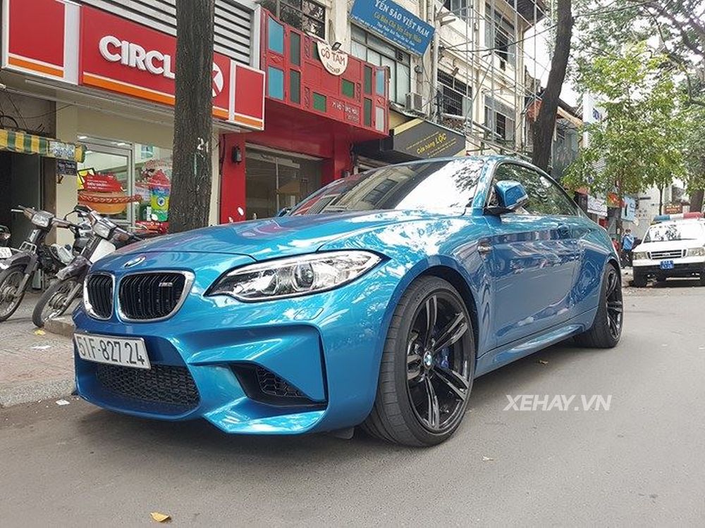 BMW M2 Coupe theo chân 