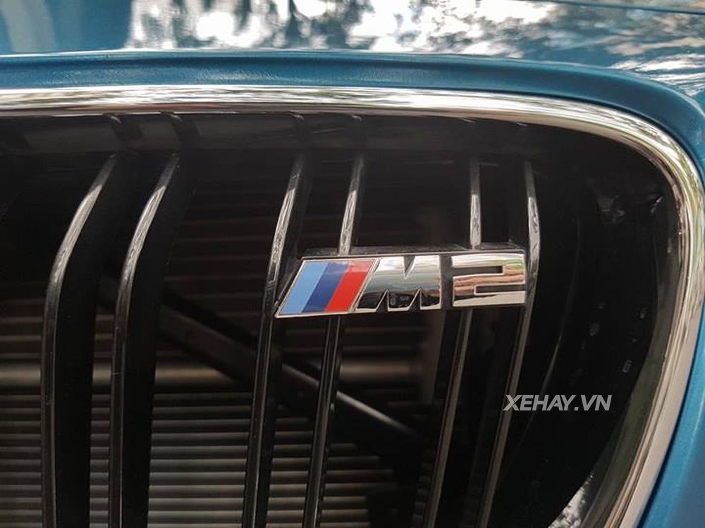 BMW M2 Coupe theo chân 