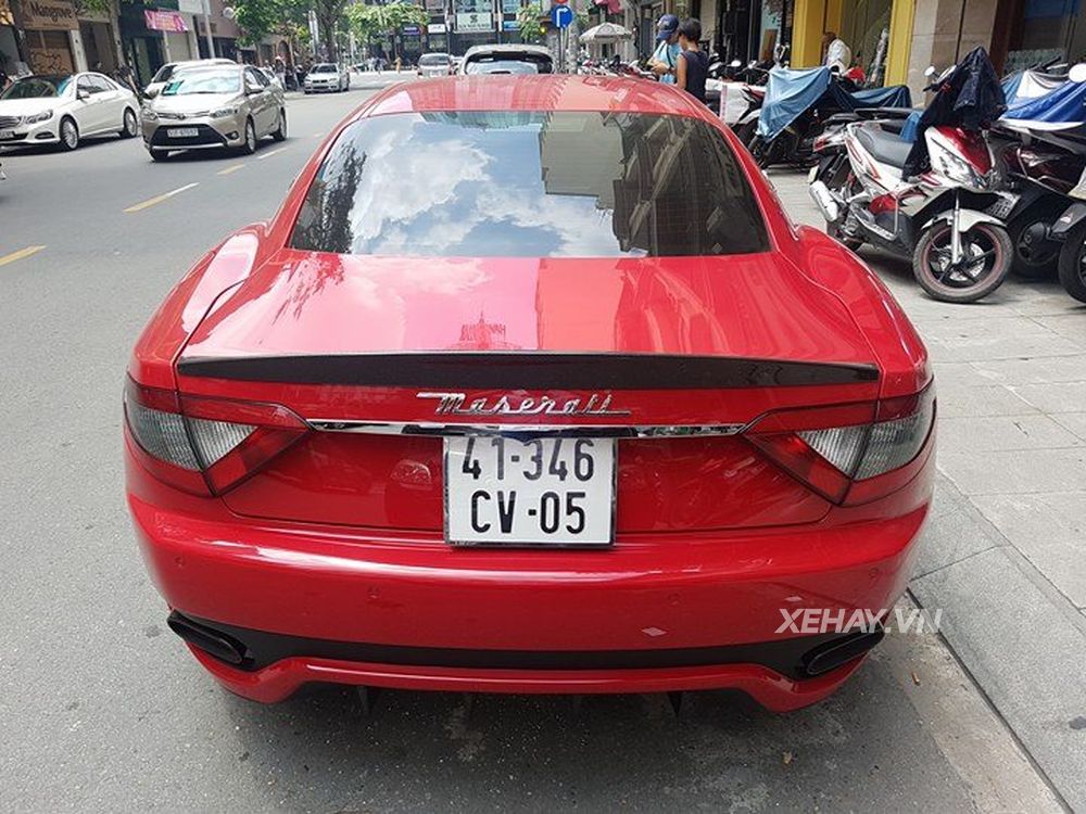 TP.HCM: Maserati GranTurismo Sport đỏ rực xuống phố 
