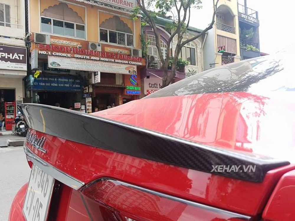 TP.HCM: Maserati GranTurismo Sport đỏ rực xuống phố 