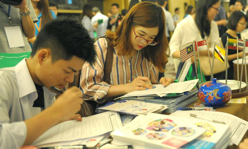 Học sinh, sinh viên Thủ đô hào hứng với 