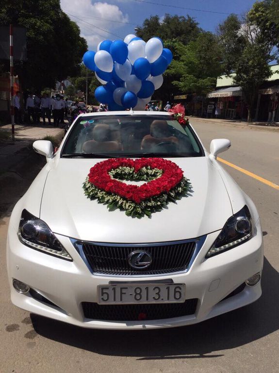 Dàn xe siêu sang biển 