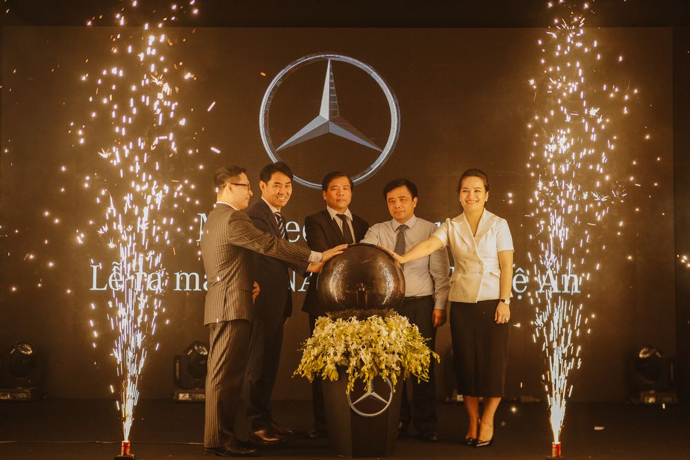 Vinamotor Nghệ An trở thành đối tác phân phối của Mercedes-Benz Việt Nam tại Bắc Trung Bộ