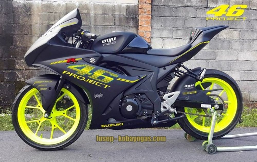 Chiêm ngưỡng bản độ Suzuki GSX-R150 body kit Black Bird cực độc