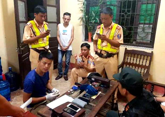 Bắc Giang: Bắt 2 đối tượng tàng trữ trái phép ma túy 